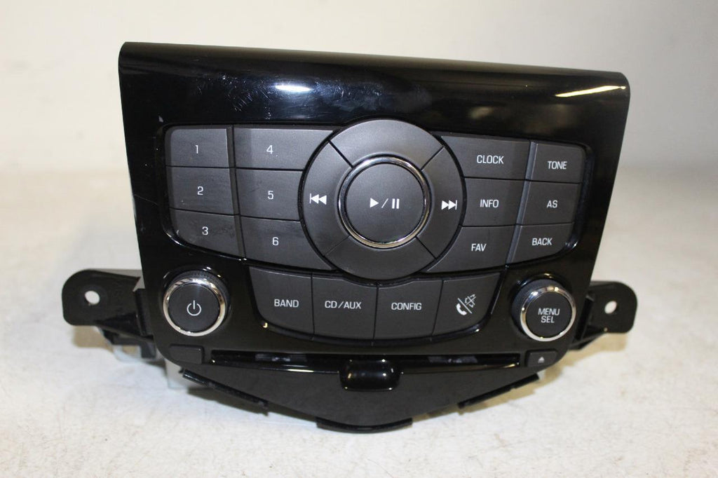 2012-2014 CHEVROLET CRUZE  AM FM CD MP3 PLAYER STEREO RADIO95914367/ 22870782