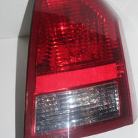 2005-2007 CHRYSLER 300 PASSENGER SIDE REAR TAIL LIGHT 28690 - BIGGSMOTORING.COM