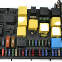 1998-2005  Mercedes Benz ML320 Main Fuse Box Relay Module 163 545 00 05 - BIGGSMOTORING.COM