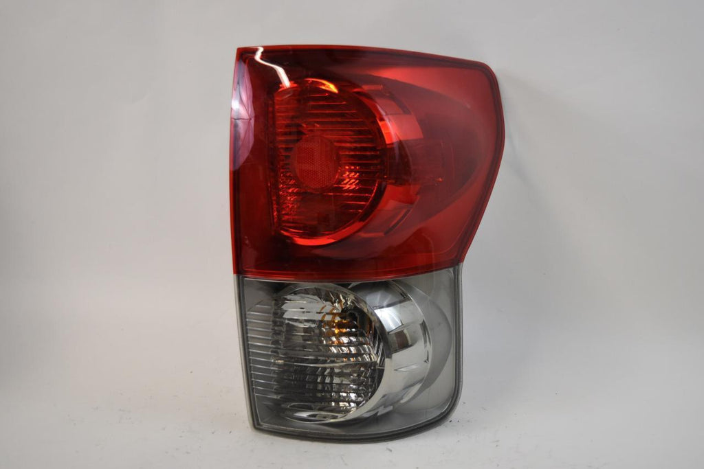 2007-2013 TOYOTA TUNDRA PASSENGER RIGHT SIDE TAIL LIGHT 11-6235-00