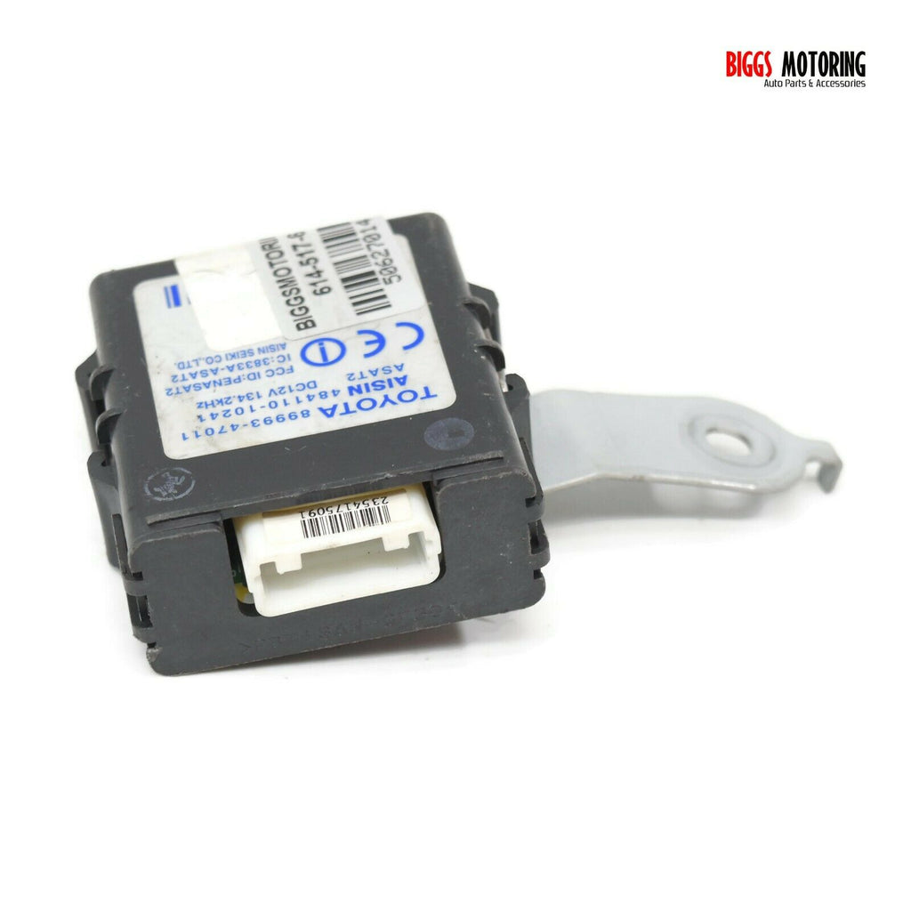 2004-2009 Toyota Prius Oscillator Trunk Door Lock Control Module 89993-47011 - BIGGSMOTORING.COM