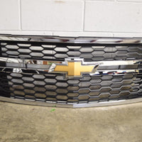 2015-2017 CHEVROLET SUBURBAN TAHOE FACTORY FRONT CHROME GRILLE  OEM 23440914